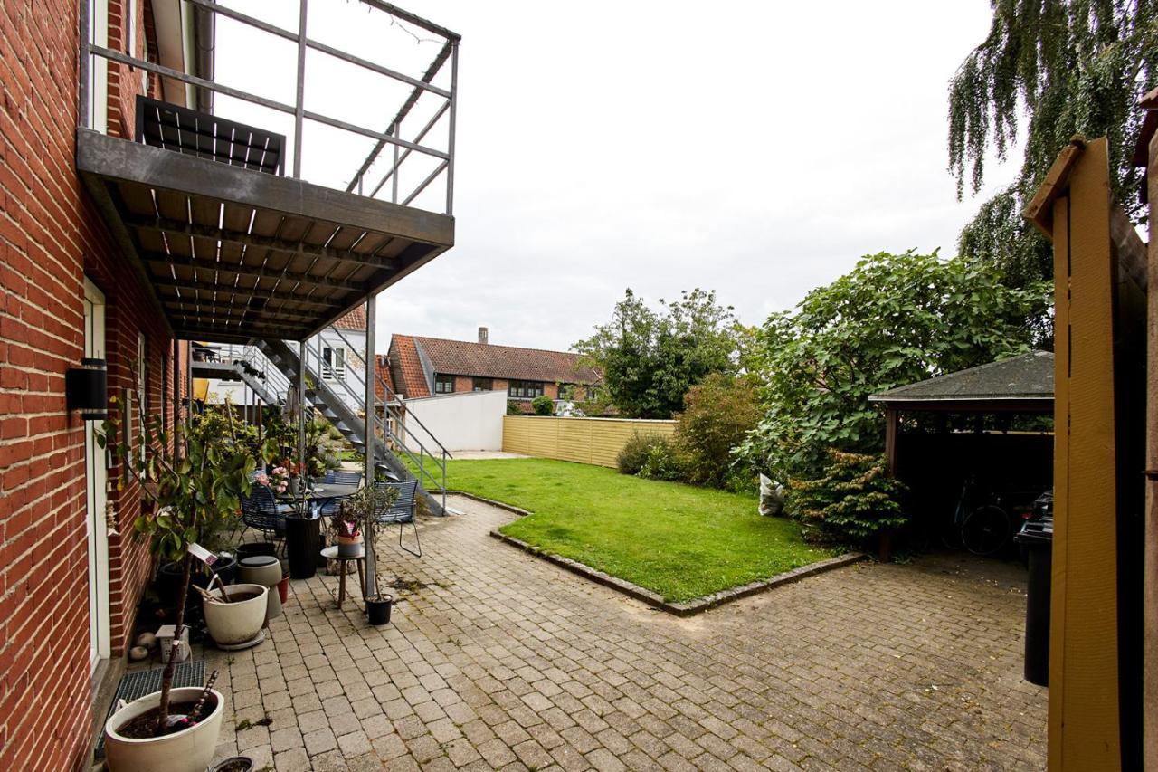 Charmerende Lejlighed Fredericia Exterior photo